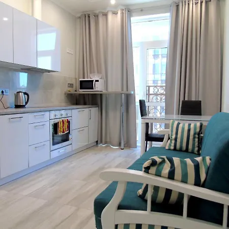 Super By Black Sea, Otrada Beach Apartment
